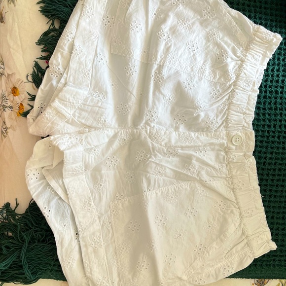 Aerie Eyelet Breezy Shorts - Picture 1 of 2